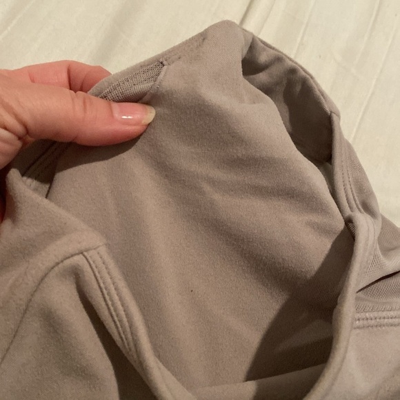 Nine West Ruched Power Mesh Back Sports Bra - Picture 6 of 6